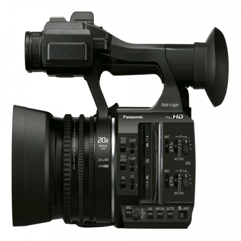 Videocámara Panasonic AGAC30PJBDL con Maleta y SD